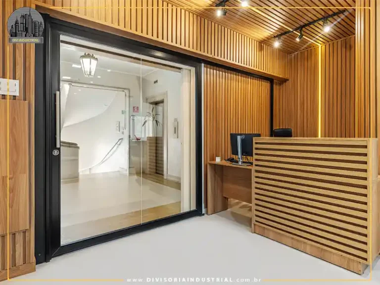 divisória industrial de madeira mdf